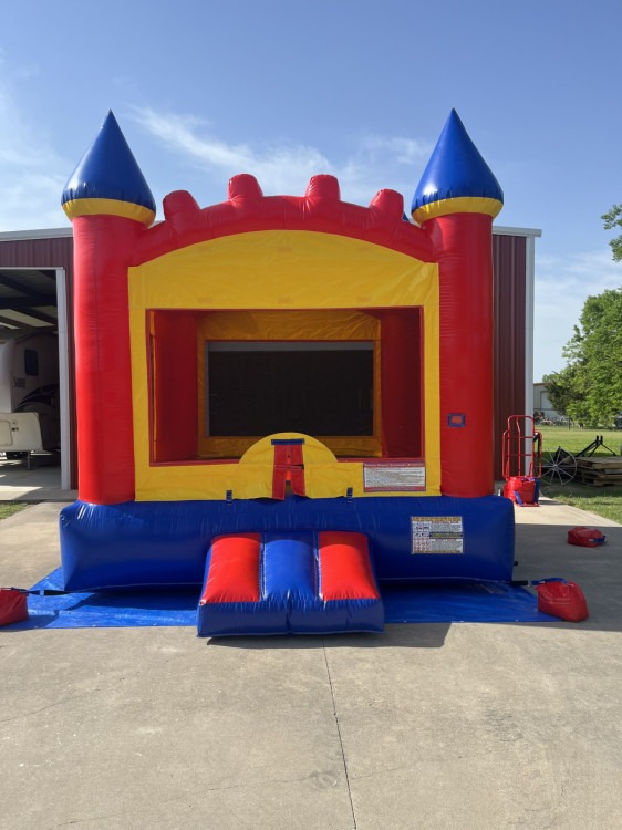 Castle Bounce House II 13 x 13 x 15